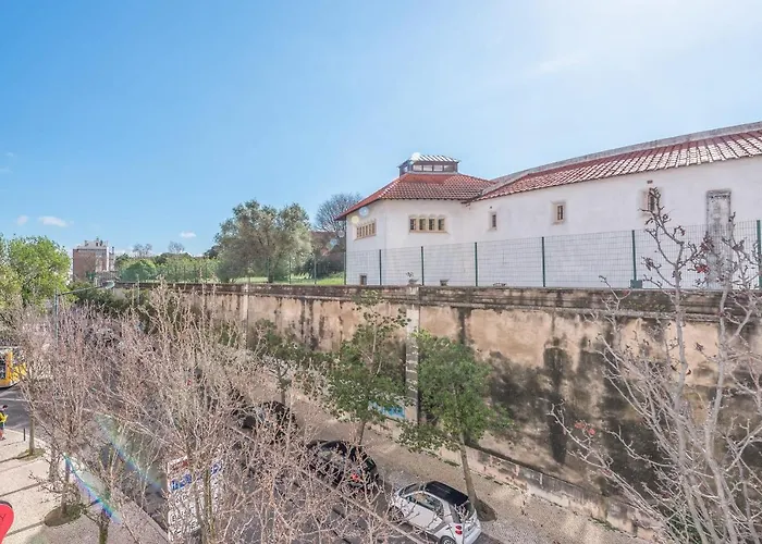 Vita Portucale ! Deluxe 3 Bedroom Apartment In Arroios